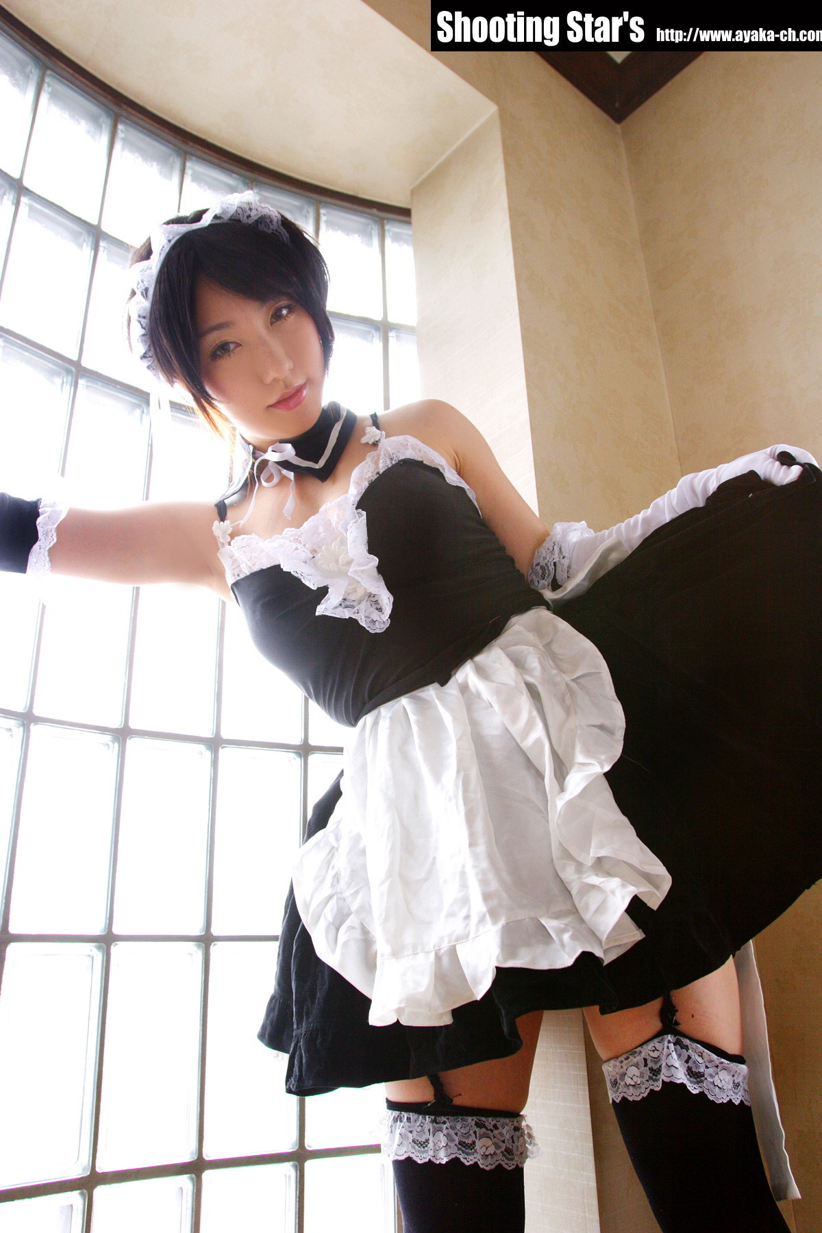 [Cosplay]  Sexy Maid with big boobs 2